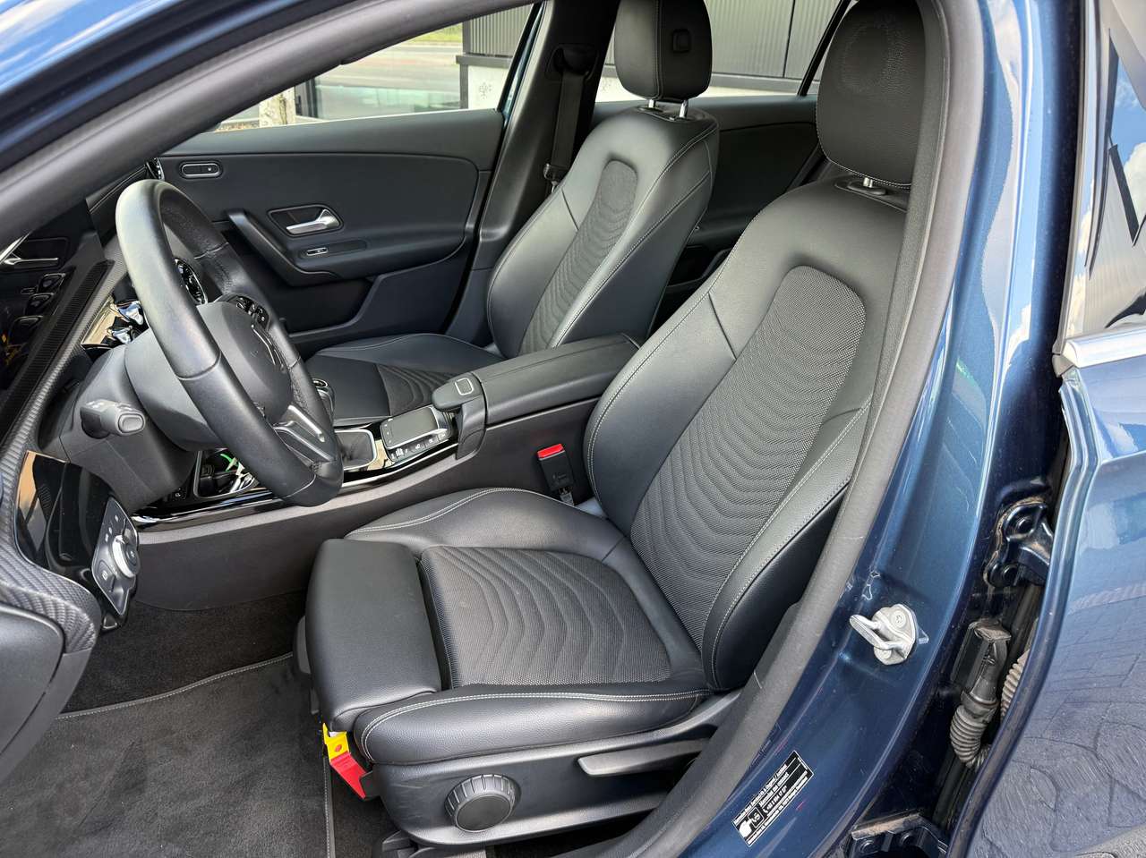 Mercedes-Benz A 180 d Sport Pack Gps Camera Sport seats 1 owner — foto 8 van 17