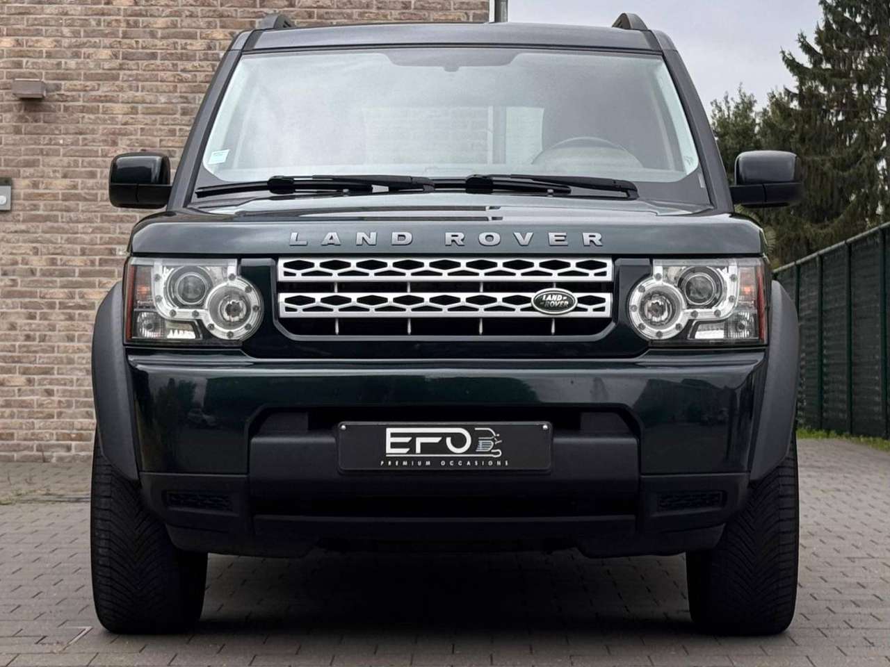 Land Rover Discovery Discovery 3.0 SDV6 SE — foto 2 van 13