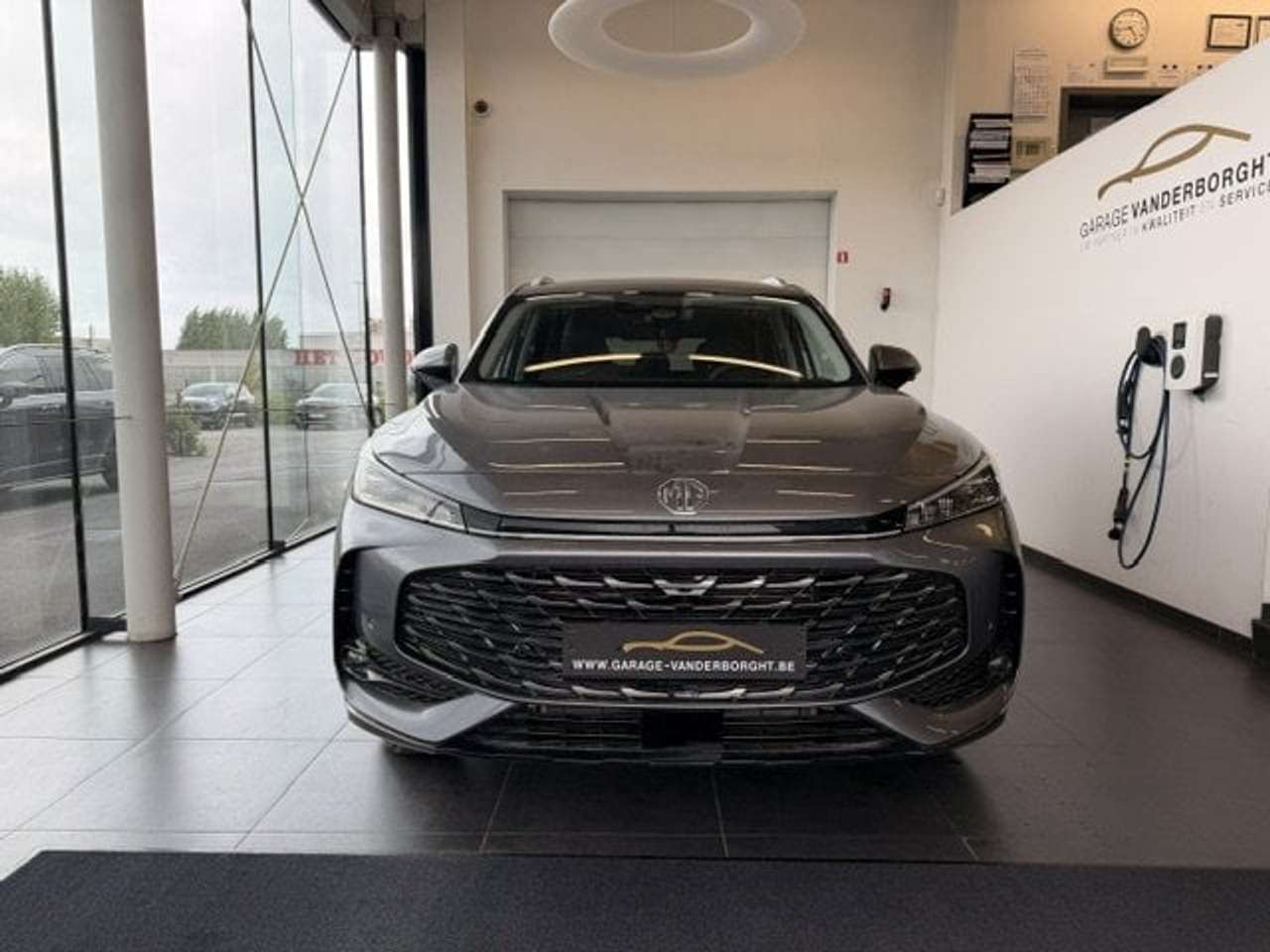 MG HS HYBRID BENZINE AUTOMAAT NIEUW 7J WAARBORG — foto 2 van 23