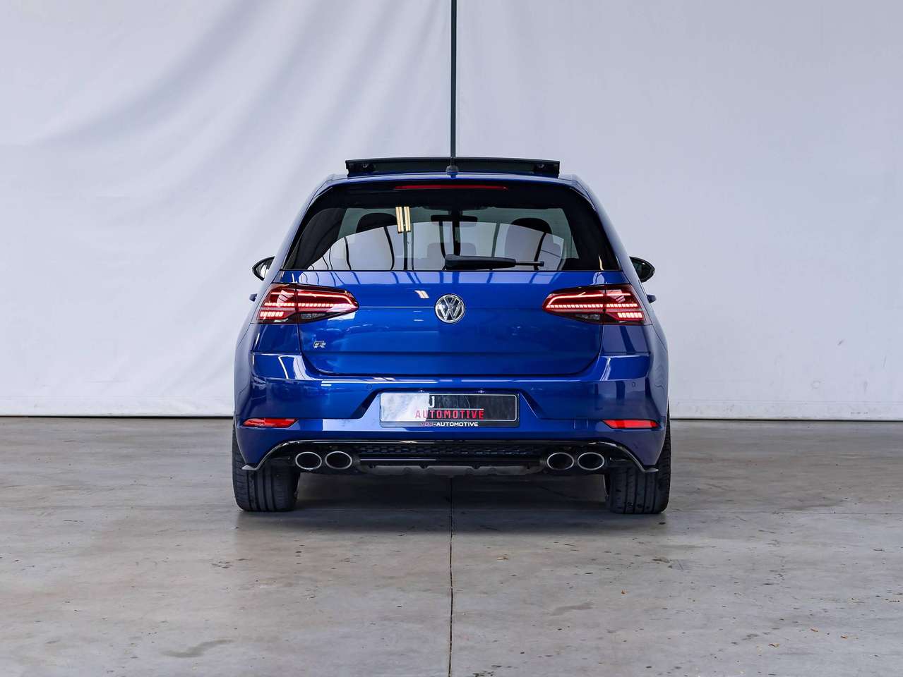 Volkswagen Golf R GARANTIE|4MOTION|PANO|KEYLESS|ACC|ZETELVERW.| — foto 4 van 25