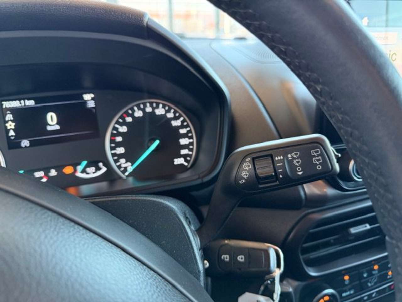 Ford EcoSport TREND BENZINE 76000KM — foto 17 van 20