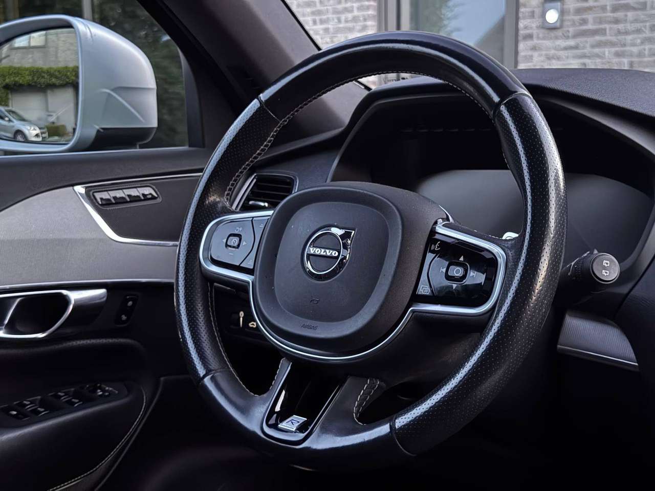 Volvo XC90 XC90 2.0 T8 TE 4WD PHEV R-Design 7pl. — foto 14 van 21