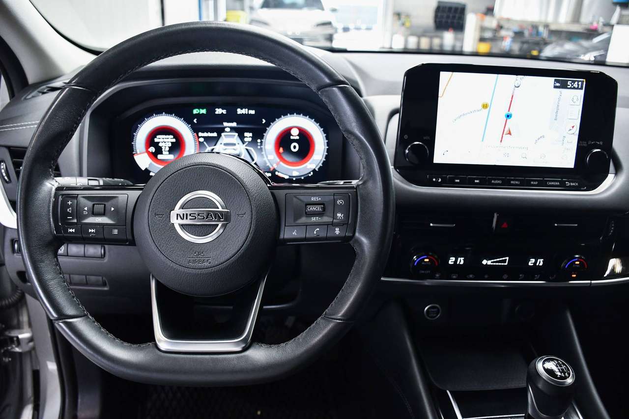 Nissan Qashqai Qashqai 1.3 DIG-T MHEV N-Connecta - NAVIGATIE / SMARTLINK / CAMERA / PANO / BLIS / ACC — foto 13 van 18
