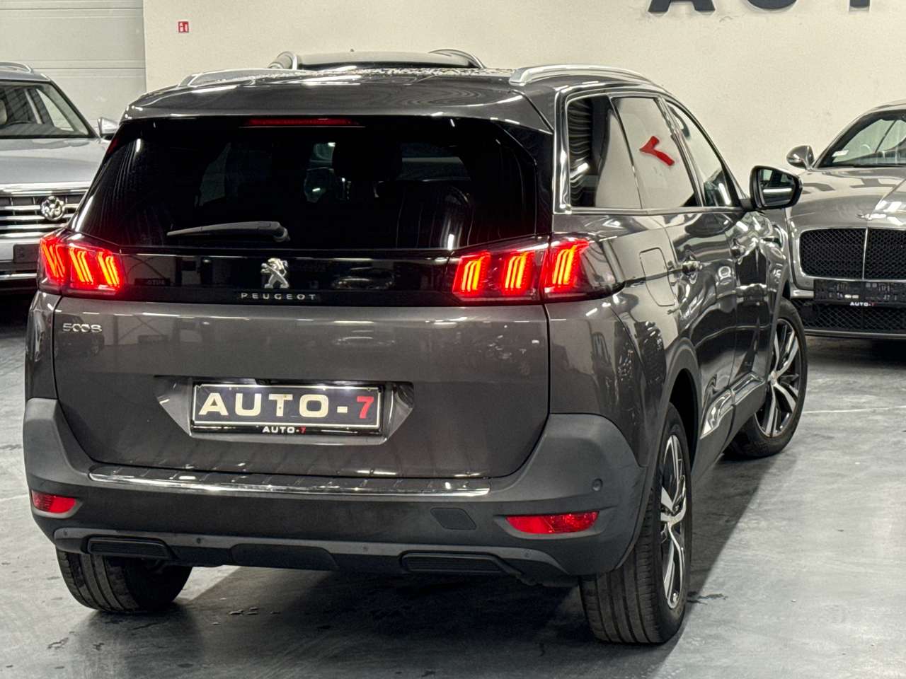 Peugeot 5008 1.5 BlueHDi 2021 FACE-LIFT  7 zitplaatsen Automaat! — foto 6 van 24