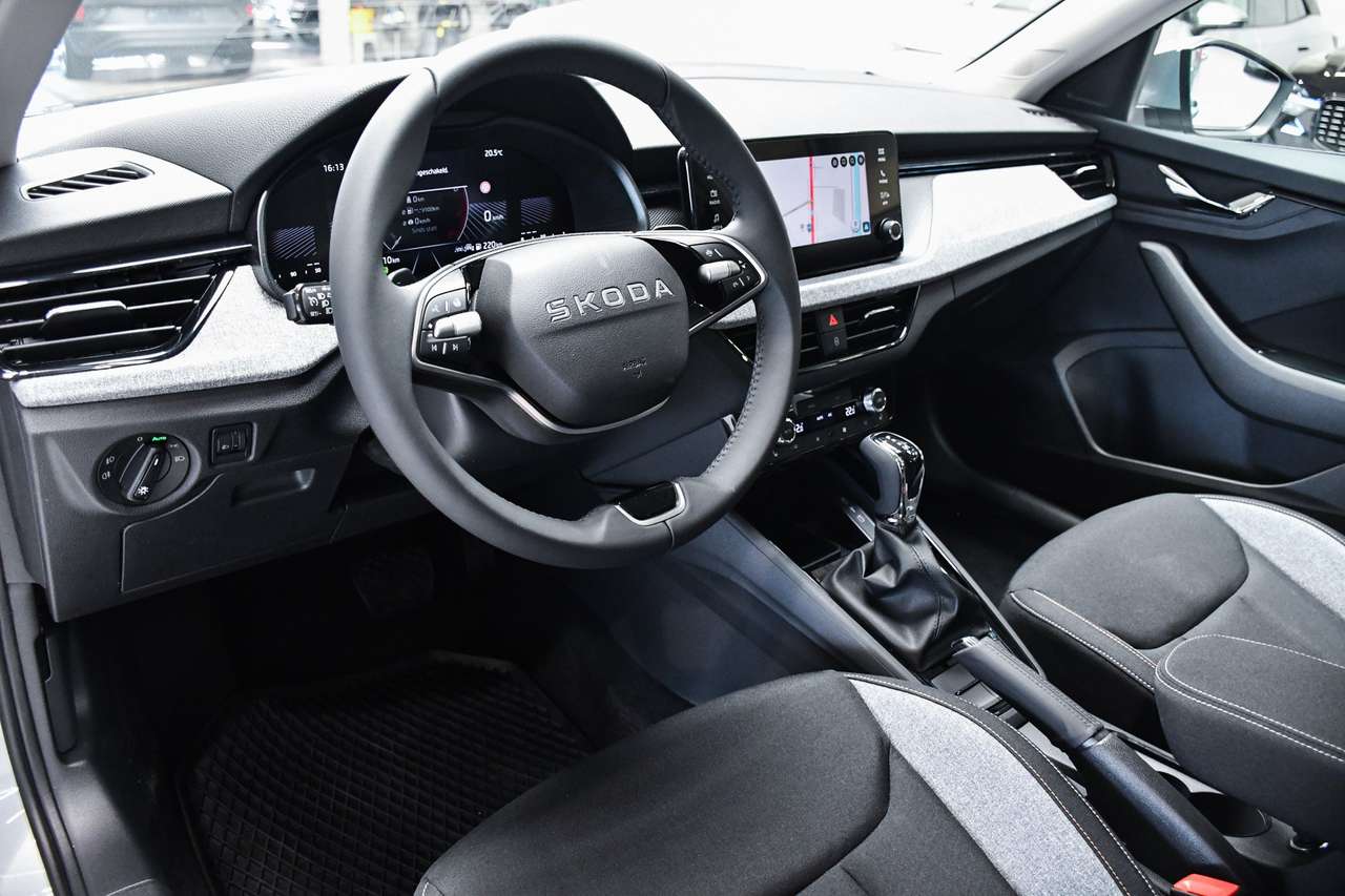 Skoda Kamiq Kamiq 1.0 TSI Selection DSG - NAVI SMARTLINK / PDC — foto 8 van 18