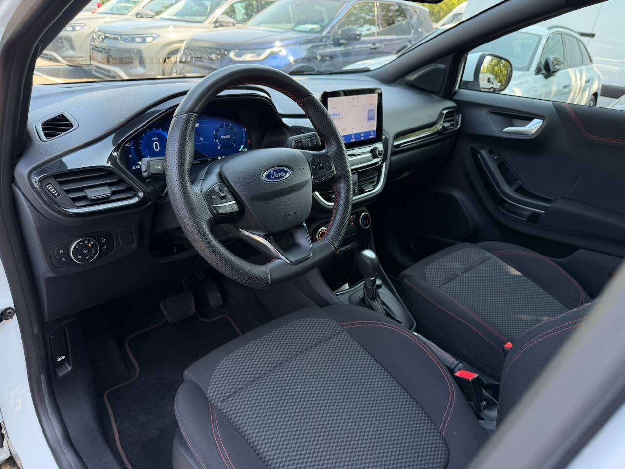 Ford Puma EcoBoost ST-LINE LED APPLE CARPLAY — foto 4 van 17