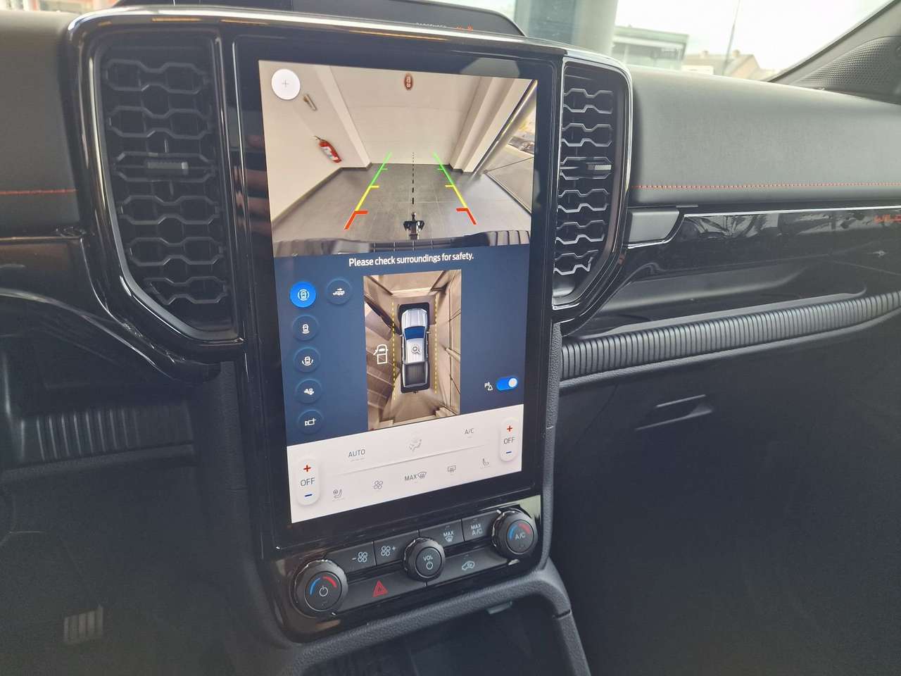 Ford Ranger WILDTRAK PLUG-IN HYBRID NIEUW OKM 48700+BTW — foto 15 van 16