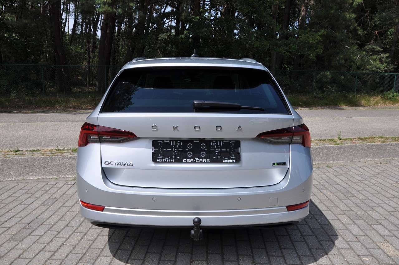 Skoda Octavia Combi "Break" CLEVER 1.0 TSI eTec - AUTOMAAT - MILD HYBRIDE -16.000 Km — foto 14 van 15