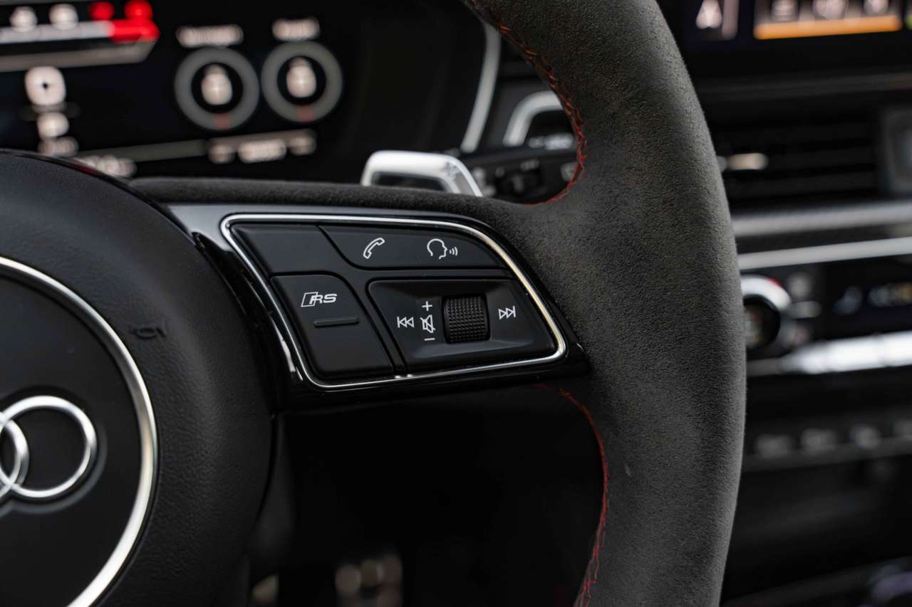 Audi RS4 Avant Quattro PANO/MATRIX/B&O/ACC/360°/AMBIENTE/HUD/ — foto 14 van 25