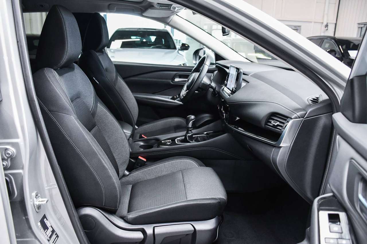 Nissan Qashqai Qashqai 1.3 DIG-T MHEV N-Connecta - NAVIGATIE / SMARTLINK / CAMERA / PANO / BLIS / ACC — foto 6 van 18