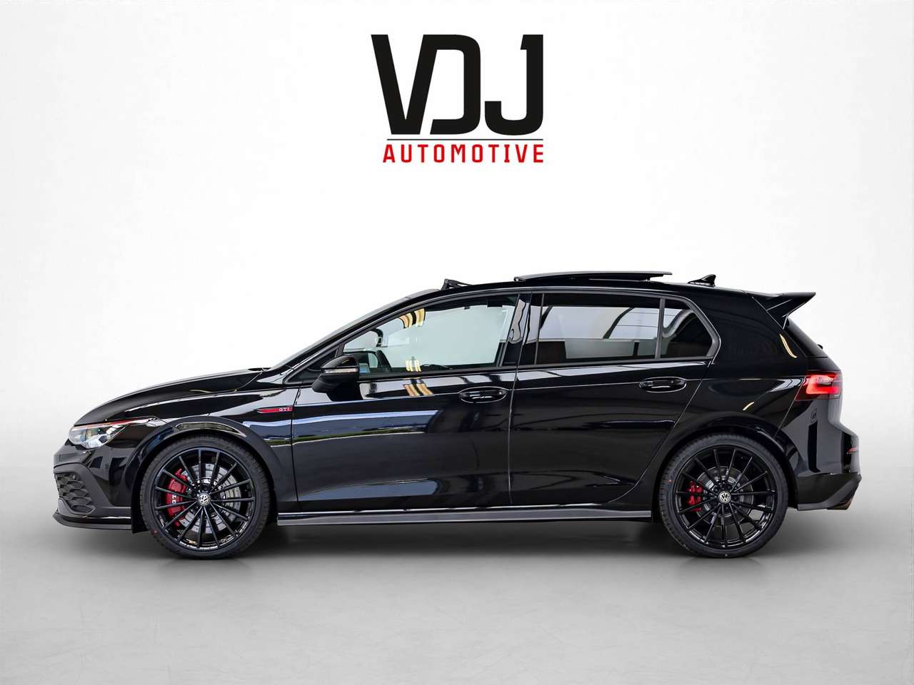 Volkswagen Golf GTI CLUBSPORT|AKRAPOVIC|PANO|IQLIGHTS|ALCANTARA|HEATEDSEATS|KEYLESS|ACC|LA|GARANTIE| — foto 3 van 25