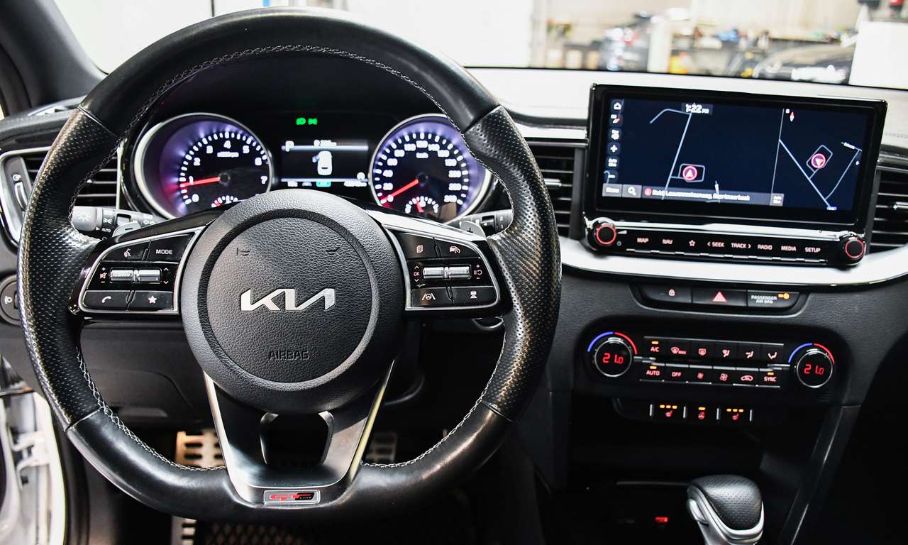 Kia ProCeed / pro_cee'd ProCeed GT-Line 1.5i DCT - NAVI / CAMERA / ACC — foto 15 van 18
