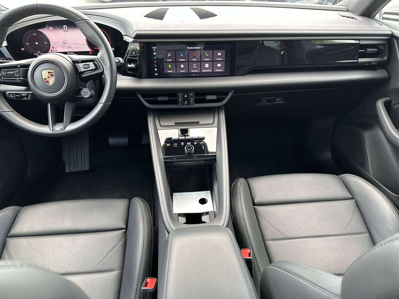 Porsche Macan E Adaptieve sportzetels pano dak Adaptiv cruise control — foto 16 van 18