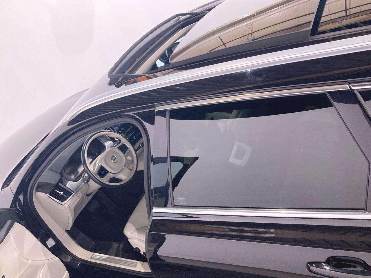 Volvo V90 D4 Leder/Adapt cruise/Pilot ass/Park ass — foto 15 van 25