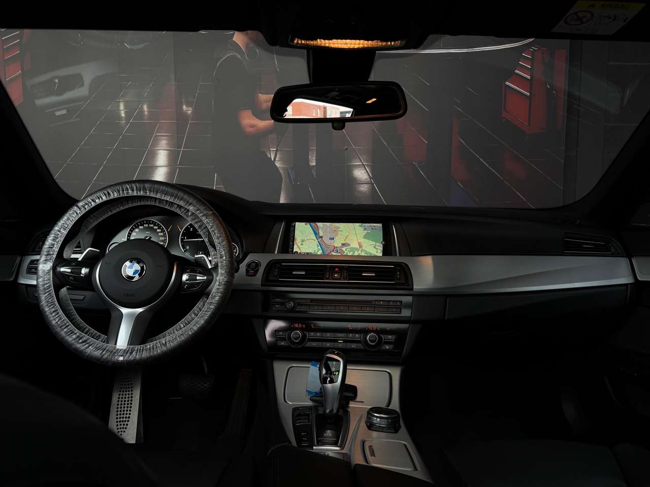 BMW 520 Touring 520 dXA M Sport Pakket XDRIVE — foto 6 van 25