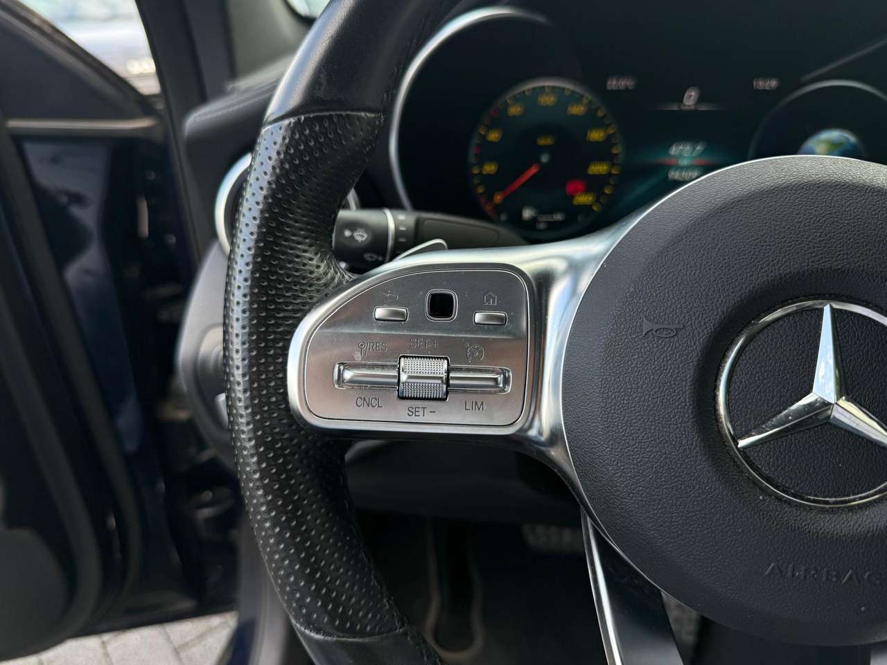 Mercedes-Benz GLC 200 Coupé  4-Matic. AMG Pack 94000km — foto 16 van 17