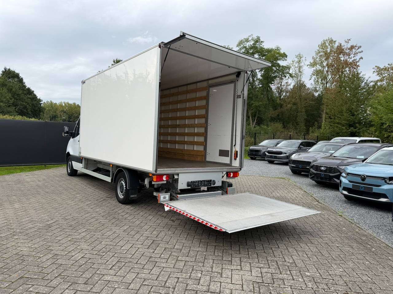 Mercedes-Benz Sprinter 315 BTW BAK JDK LAADBRUG CARPLAY CAMERA — foto 15 van 16