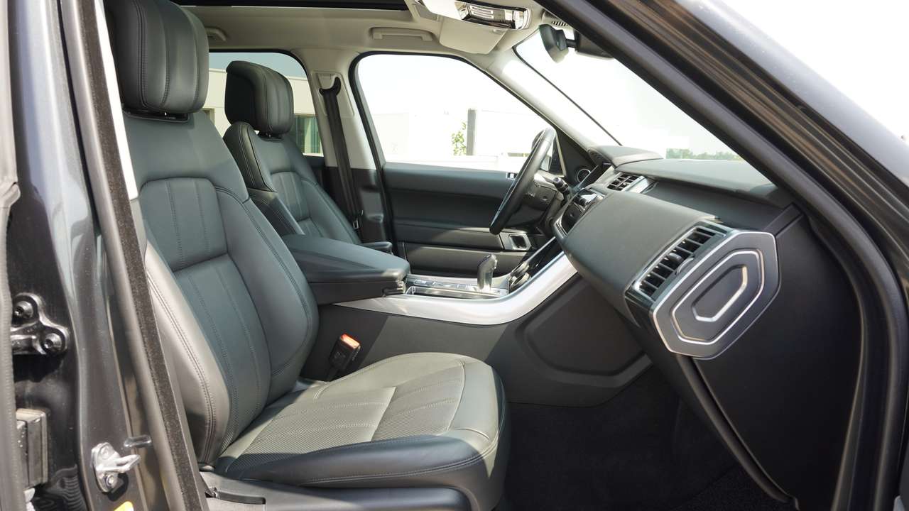 Land Rover Range Rover Sport HSE 2.0/PANODAK/21"/ACHTERUITRIJCAM/PARK DISTANCE — foto 14 van 18