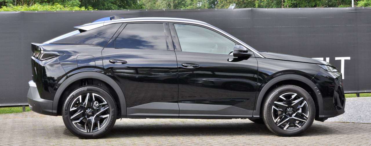 Peugeot 3008 MHEV ALLURE DISTRIBUTIEKETTING CAMERA KEYLESS CARPLAY — foto 2 van 15