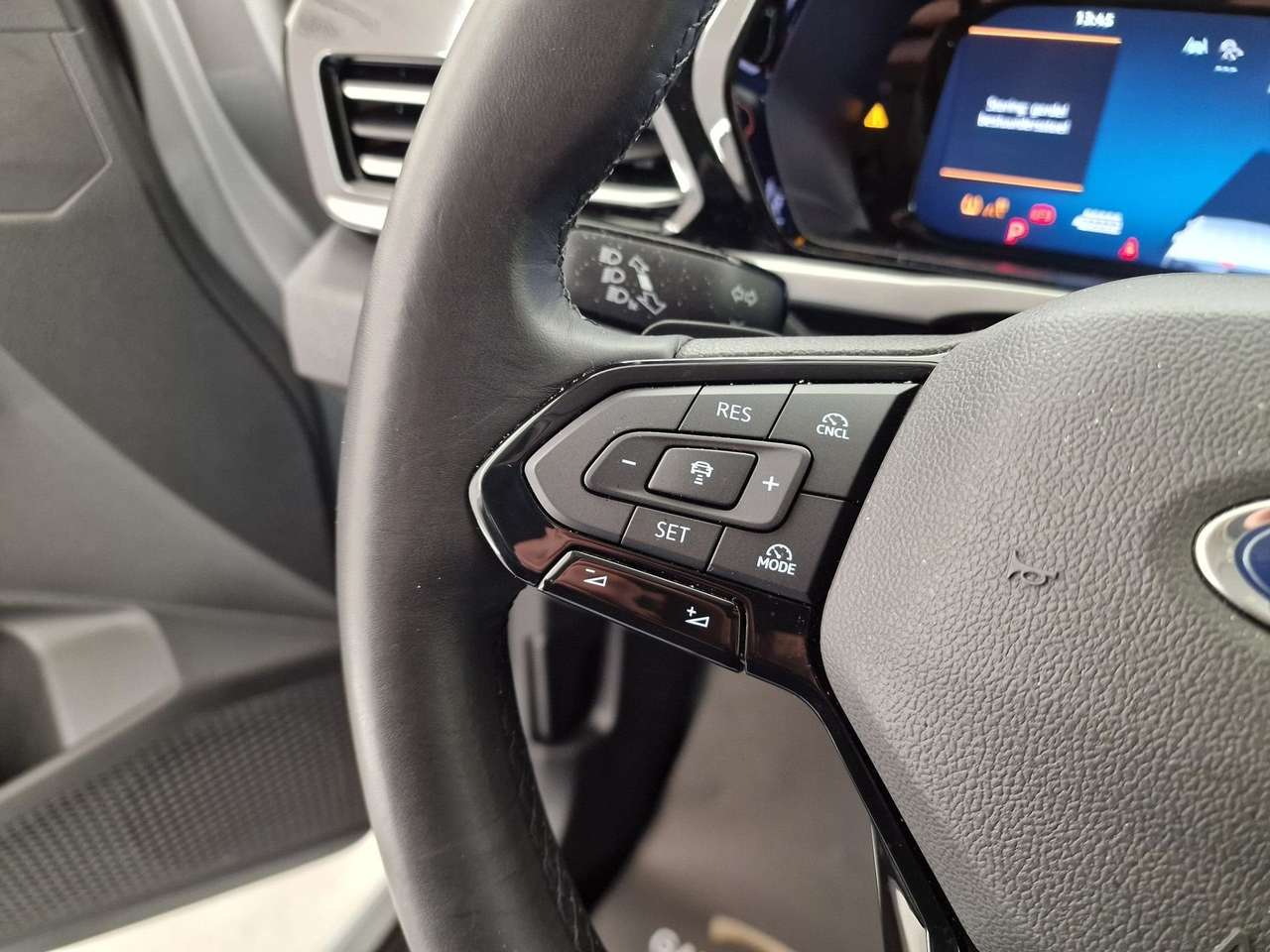 Ford Tourneo Connect GRAND BENZINE AUTOMAAT-7 ZIT +3 JAAR WAARBORG — foto 11 van 14
