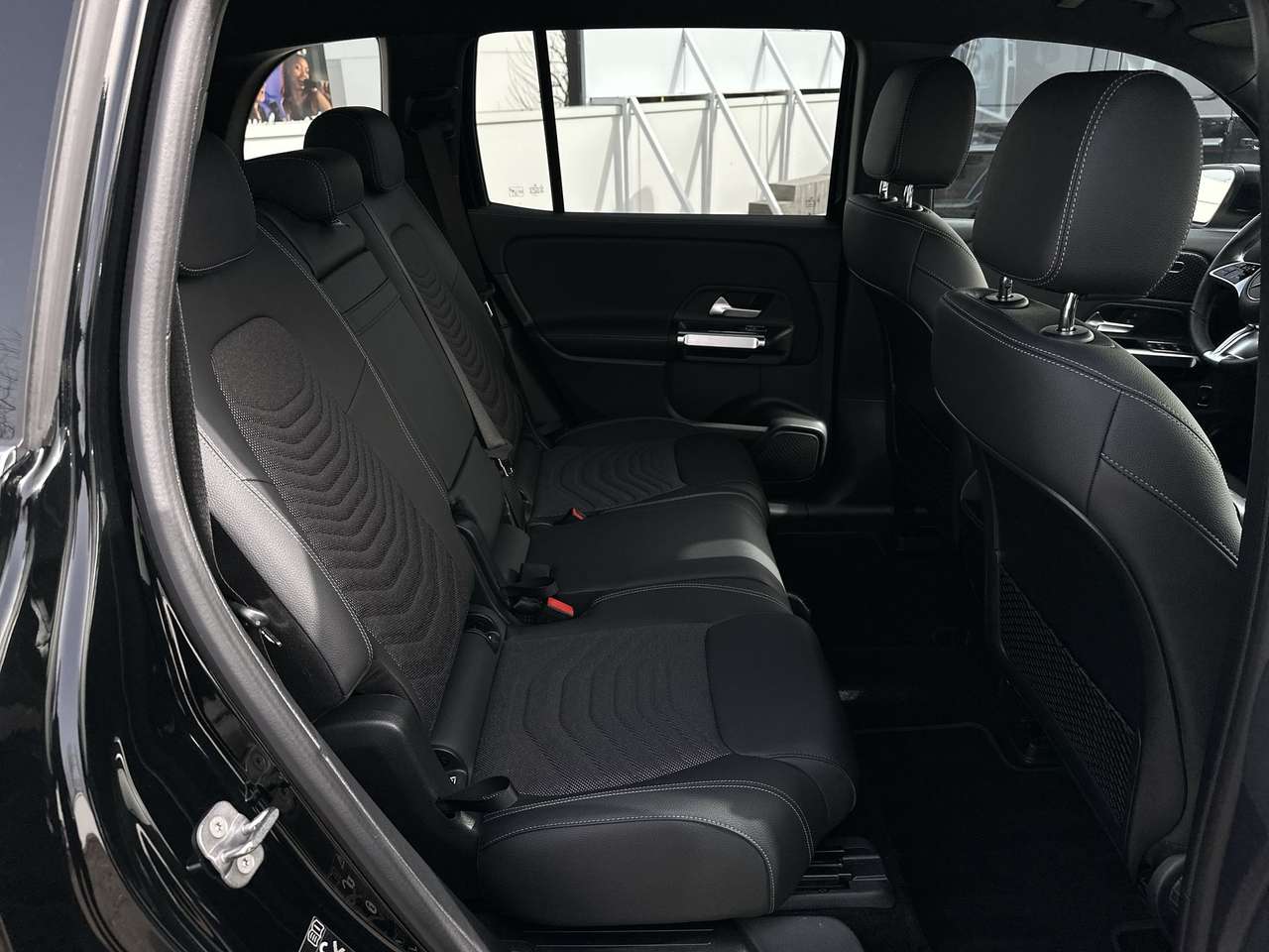 Mercedes-Benz EQB 300 4Matic 7 PLAATS Sfeer Progressive Camera Navigatie — foto 13 van 21