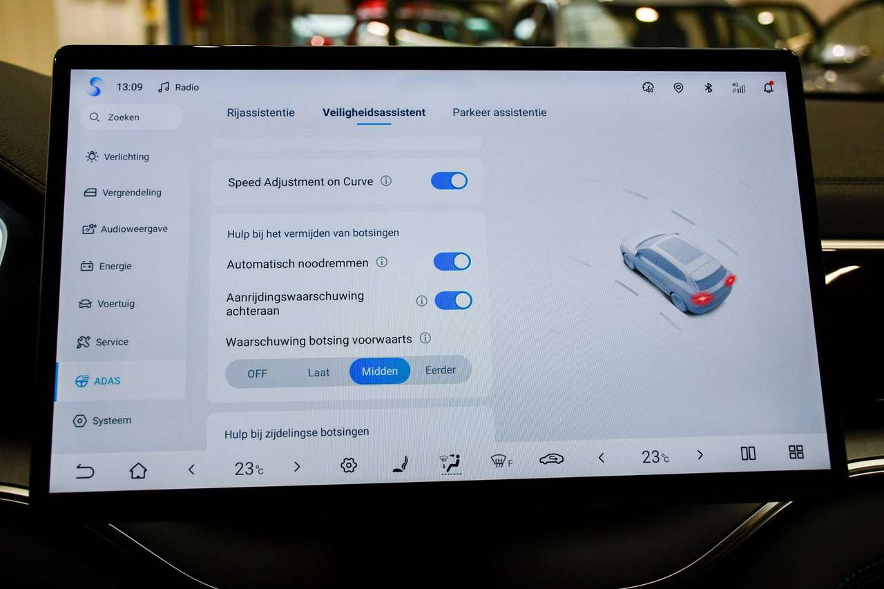 BYD Seal U DM-i Boost - NAVIGATIE / PANORAMISCH / SMARTLINK / ACC / BLIS / CAMERA / PDC — foto 18 van 25