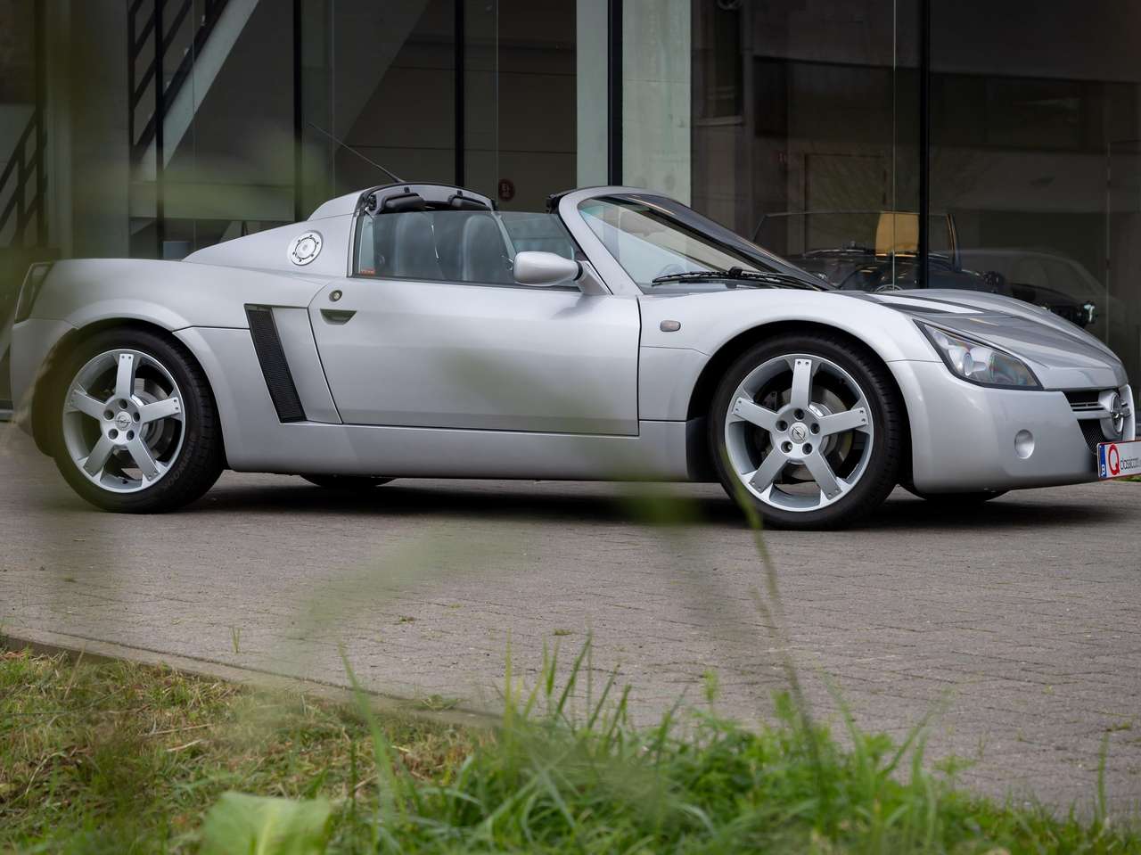 Opel Speedster — foto 2 van 24