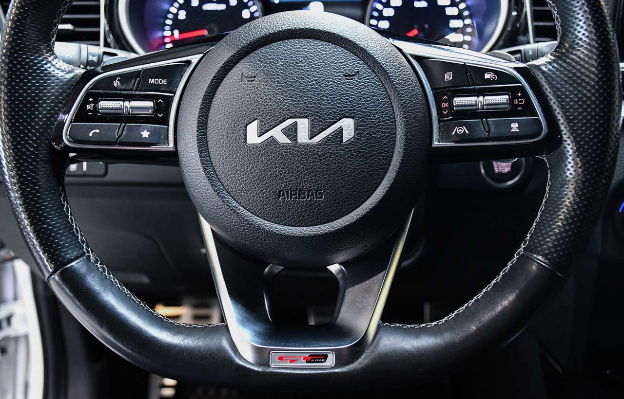 Kia ProCeed / pro_cee'd ProCeed GT-Line 1.5i DCT - NAVI / CAMERA / ACC — foto 16 van 18
