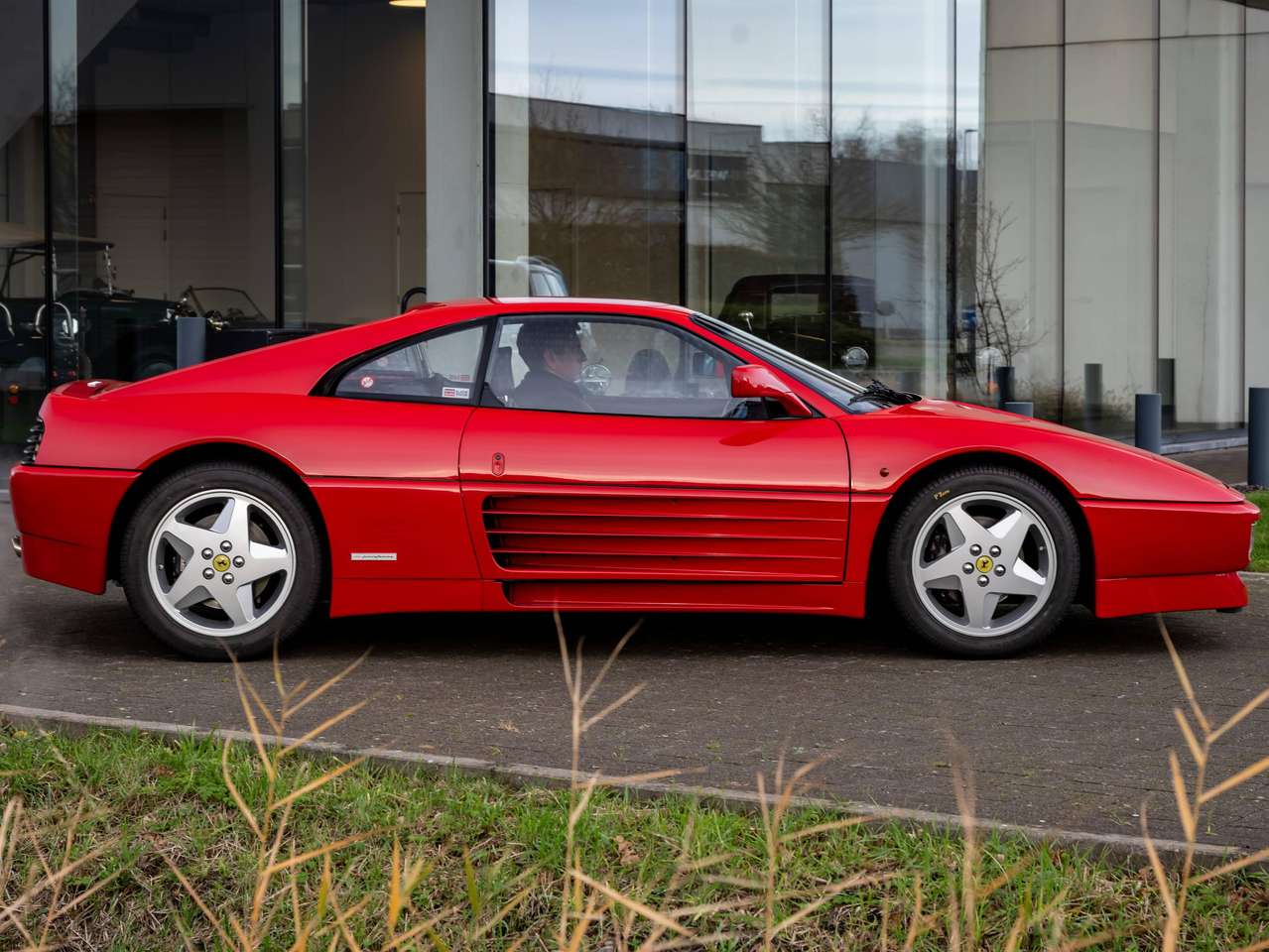 Ferrari 348 GTB pre-production — foto 4 van 18