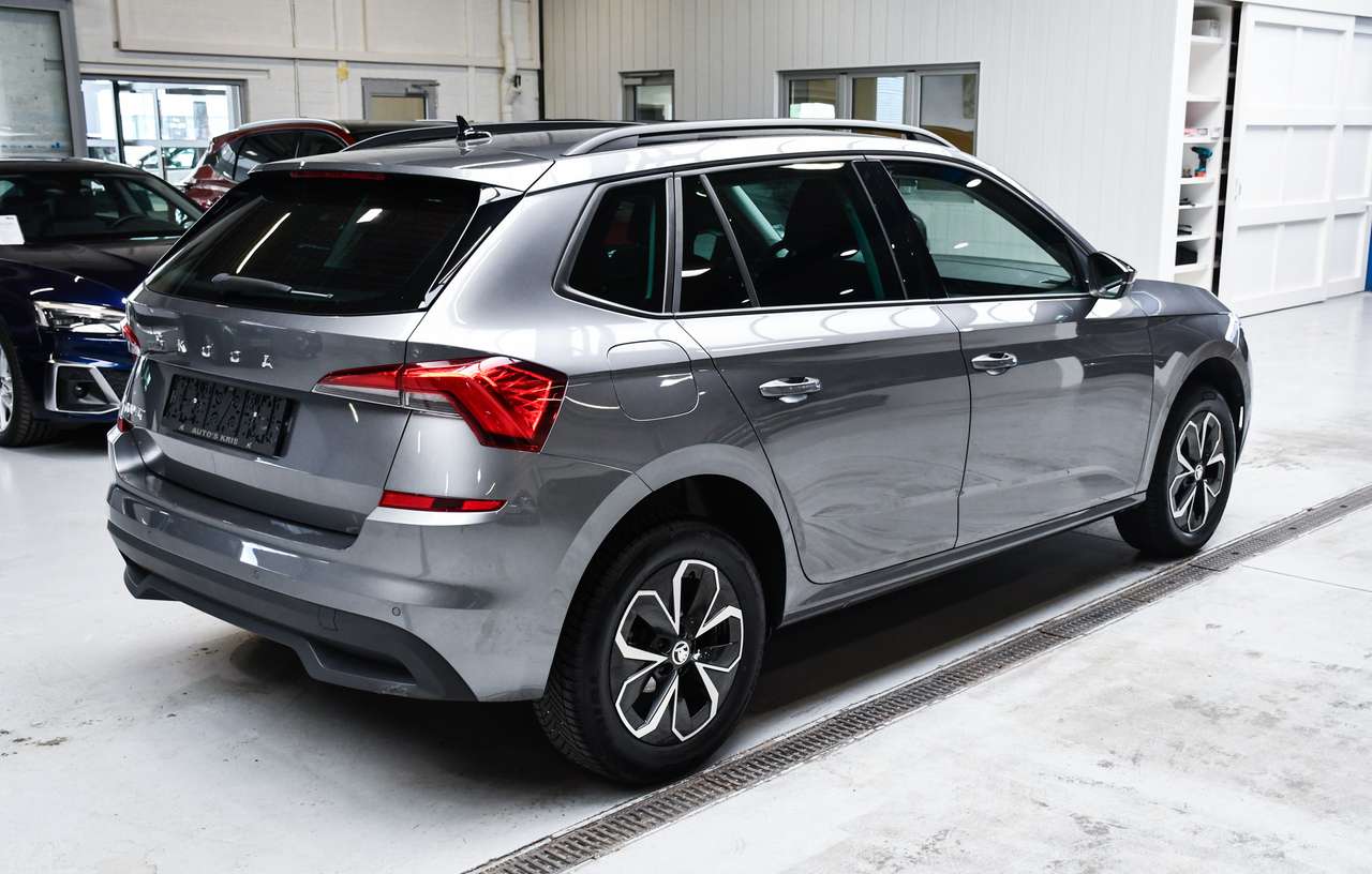 Skoda Kamiq Kamiq 1.0 TSI Ambition DSG - NAVI SMARTLINK / PDC — foto 3 van 17