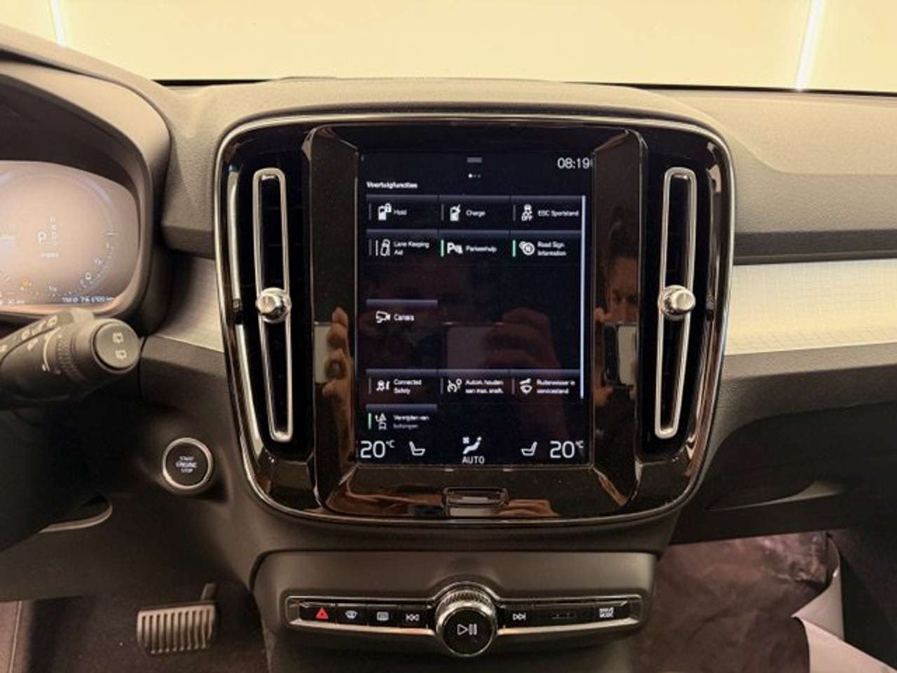 Volvo XC40 T4 PLUG-IN HYBRID AUTOMAAT 62000KM!!!! — foto 19 van 21