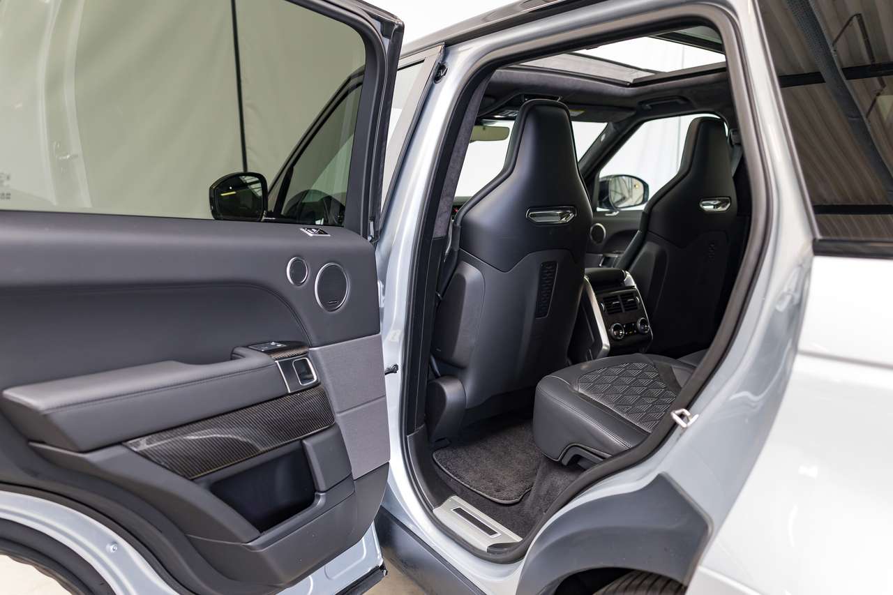 Land Rover Range Rover Sport 5.0 V8 P575 SVR|COOLED&HEATED-SEATS|ALCATANARA|CARBON|HEATED REAR-SEATS|AMBIENTLIGHT|ACC|LA| — foto 14 van 25