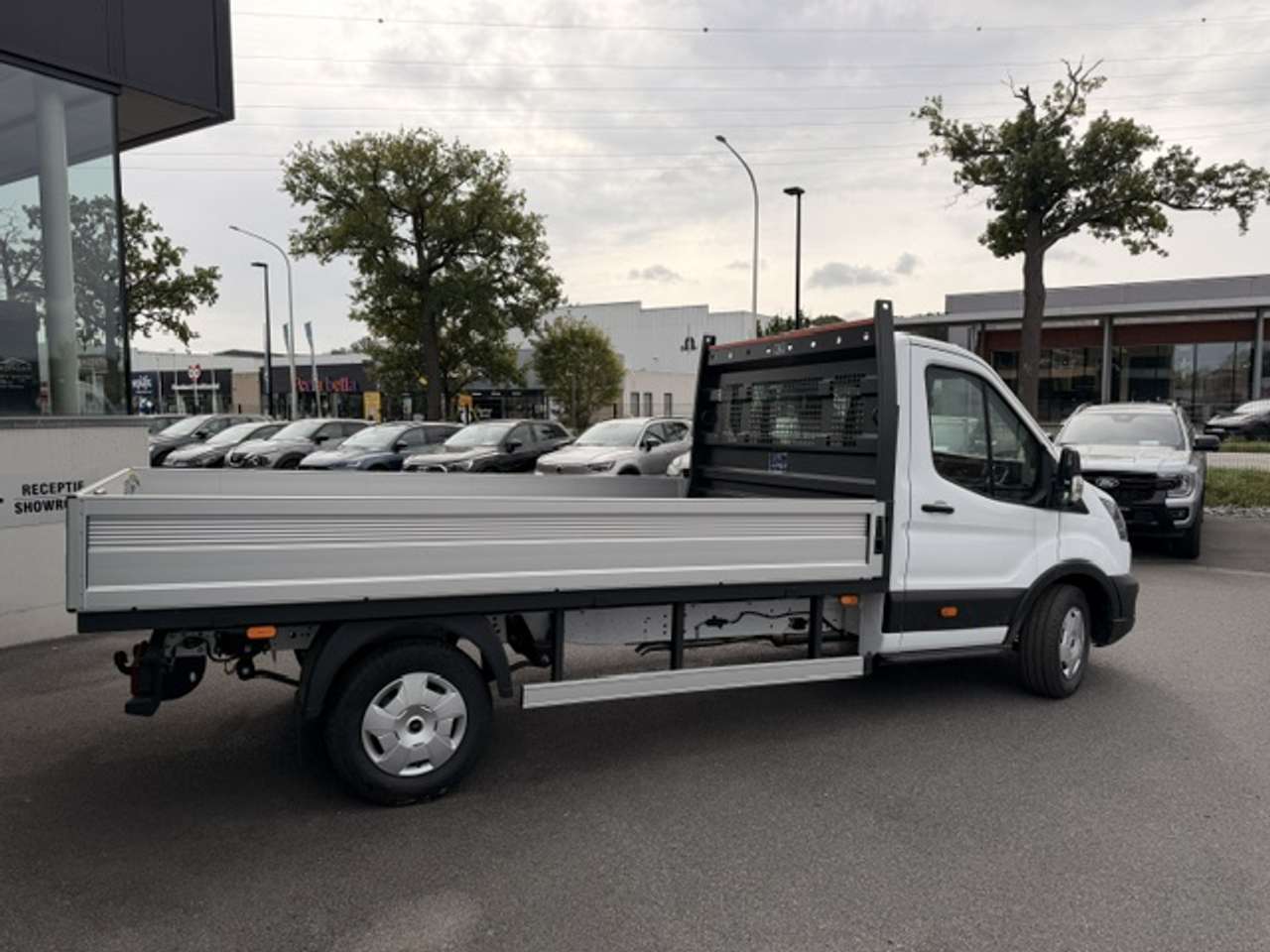 Ford Transit CHASSIS CABINE +LAADBAK 350L AUTOMAAT NIEUW 0KM 34900+BTW — foto 4 van 21
