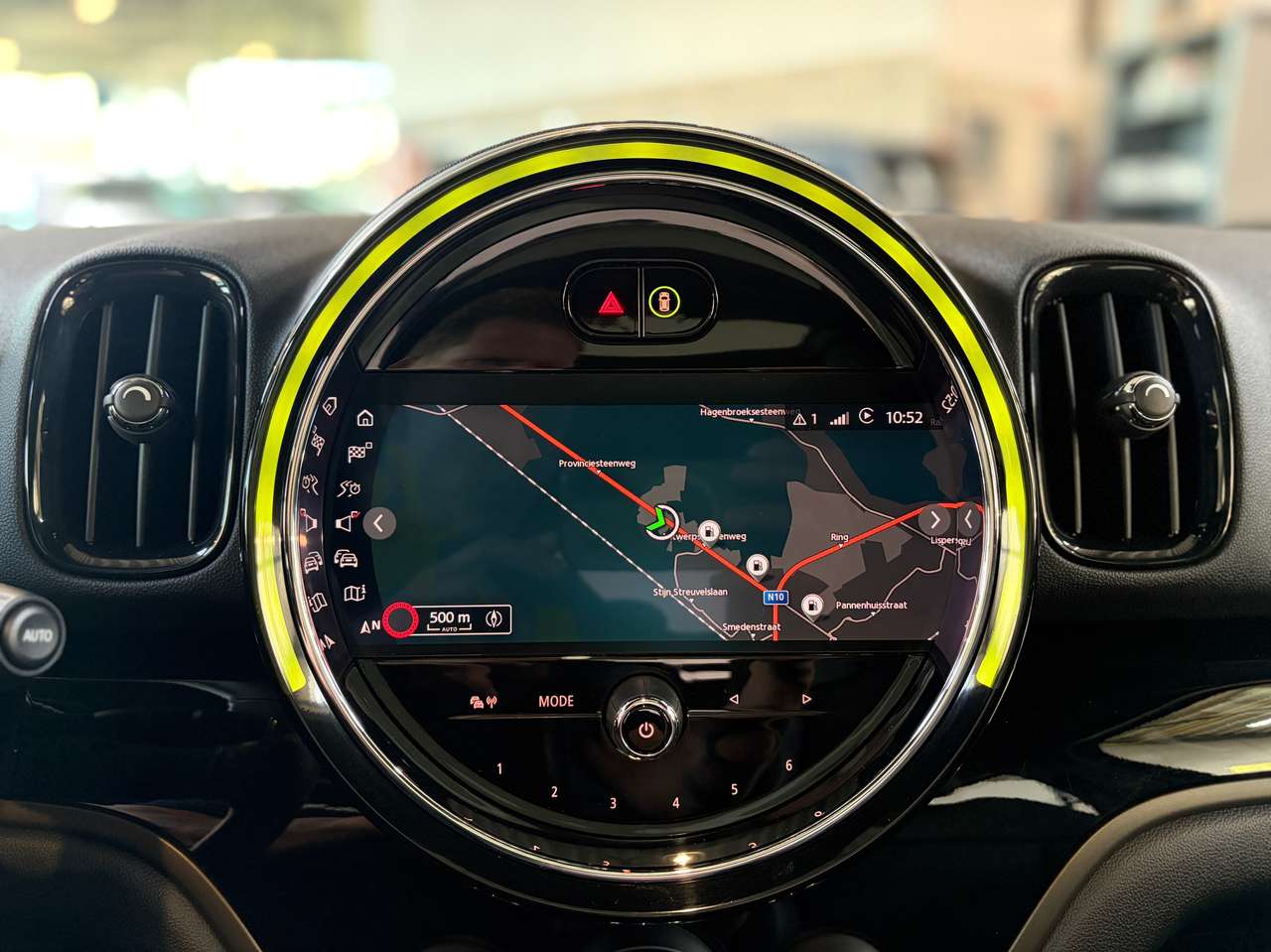 MINI One Countryman 'Northwood Edition' met open dak! — foto 13 van 19