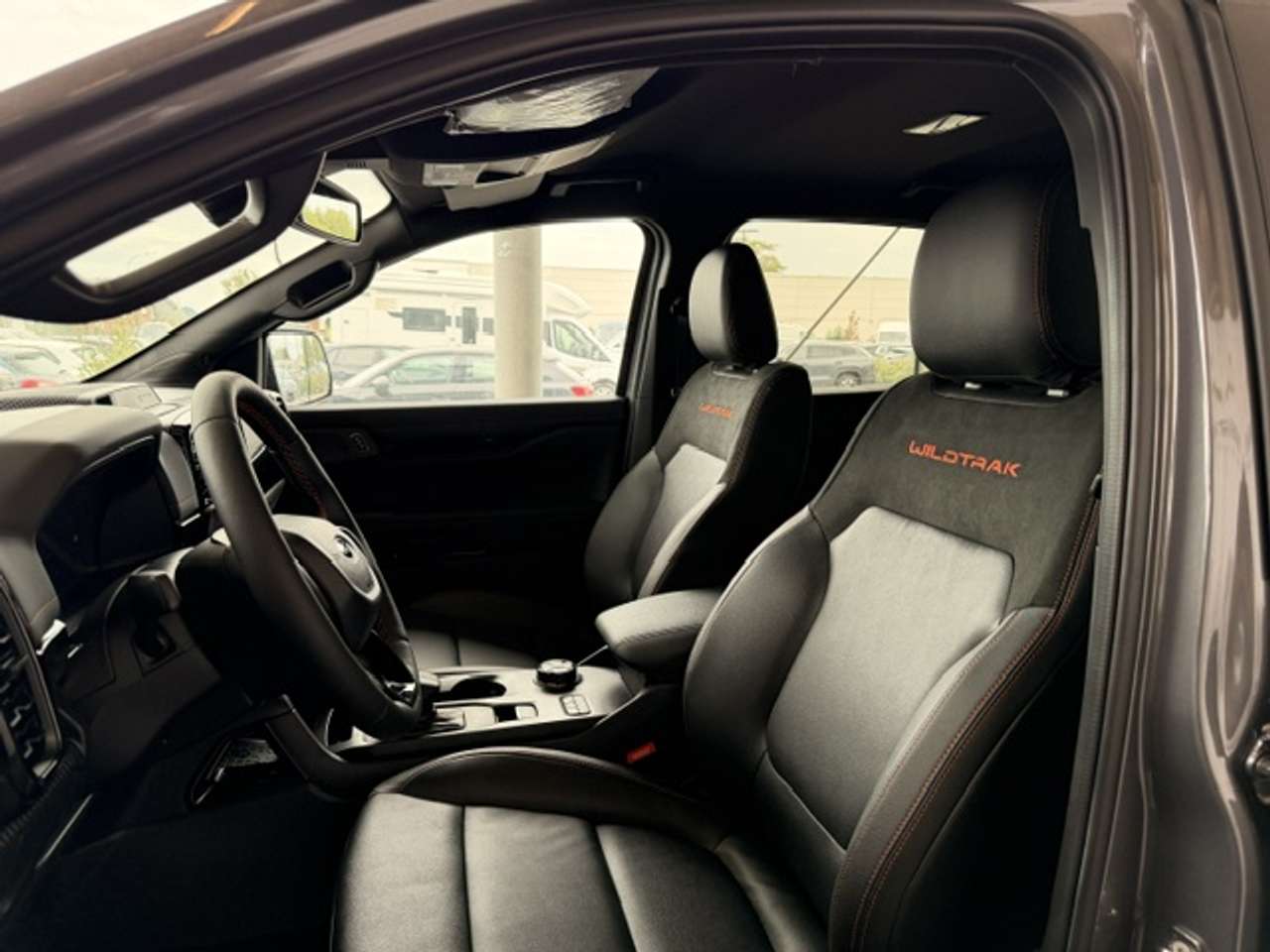 Ford Ranger WILDTRAK 3.0 L V6 ECOBLUE TDCI AUTOMAAT NIEUW OKM 49500+BTW — foto 10 van 22