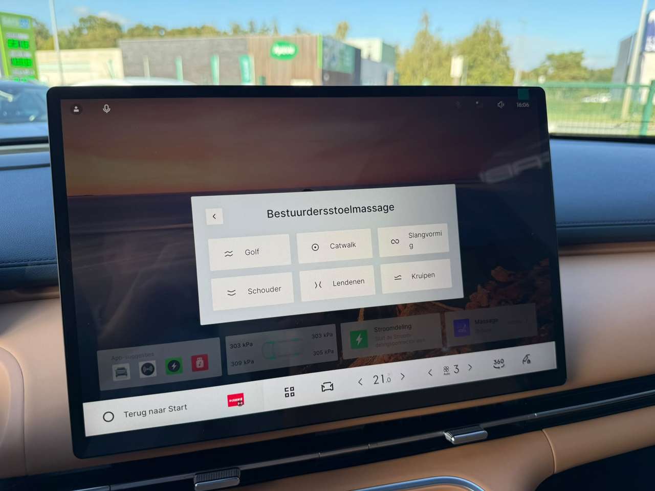 Geely Starray EM-i 15 i PHEV Hybride Plug in MAX+ " Full option " NIEUW — foto 14 van 21