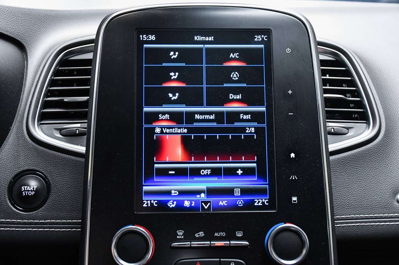 Renault Scenic Scenic 1.33 TCe Intens EDC - NAVIGATIE / CAMERA / SMARTLINK / BLIS / PDC / CC — foto 14 van 20