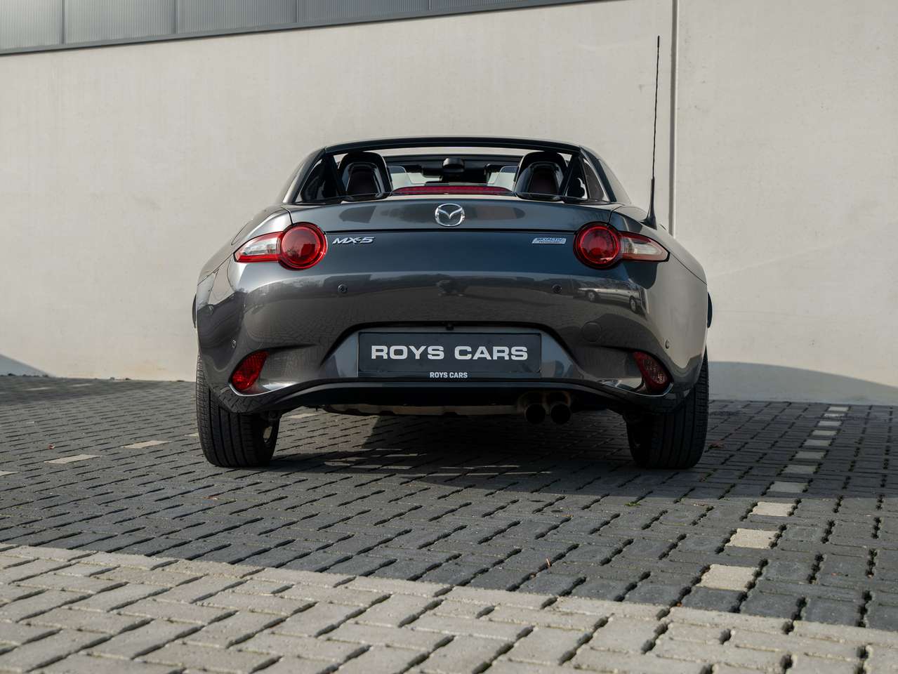 Mazda MX-5 MX-5 2.0i HARDTOP/NEW CONDITION/BOSE — foto 7 van 20