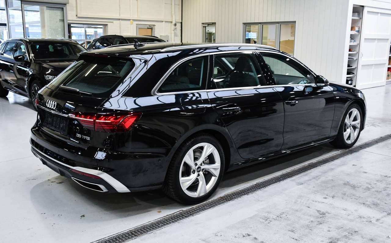 Audi A4 A4 Avant 35 TFSI S-Line S tronic - NAVIGATIE / CAMERA / SMARTLINK / ACC / BLIS / PDC — foto 3 van 22