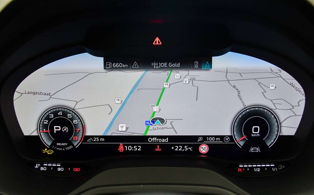 Audi Q2 Q2 35 TFSI S-Line Automaat - LEDER / NAVIGATIE / SMARTLINK / CAMERA / PDC — foto 14 van 20