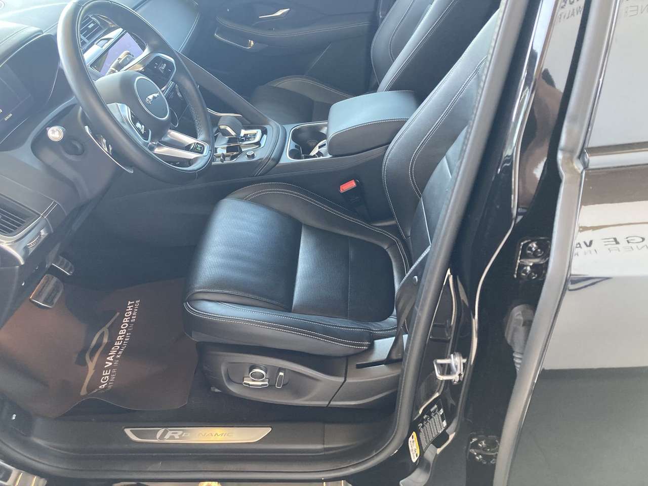 Jaguar E-Pace R-DYNAMIC PLUG IN HYBRIDE AWD AUTOMAAT+TAL VAN OPTIES — foto 9 van 18