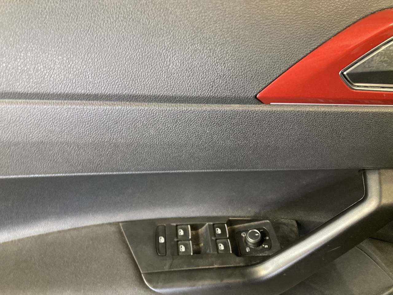 Volkswagen Polo GTI 2.0TSI 207PK DSG AUTOMAAT — foto 16 van 16