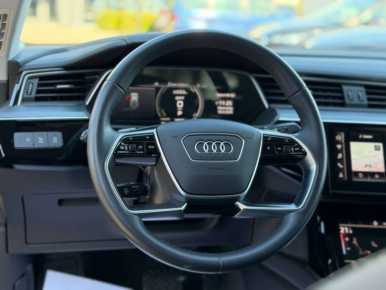 Audi e-tron 50 SPORTBACK QUATTRO GPS 360°CAM CARPLY ELEKKOFFR — foto 8 van 17