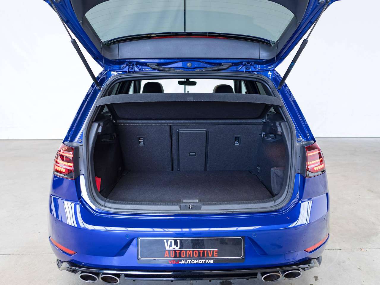 Volkswagen Golf R GARANTIE|4MOTION|PANO|KEYLESS|ACC|ZETELVERW.| — foto 11 van 25