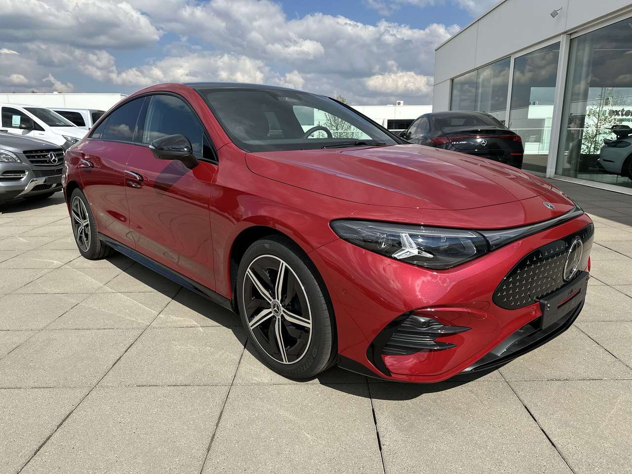 Mercedes-Benz CLA 250 + AMG LINE Electric