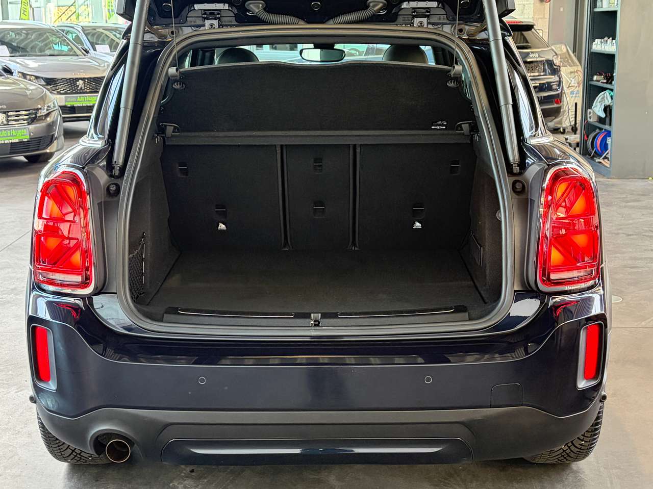 MINI One Countryman 'Northwood Edition' met open dak! — foto 5 van 19