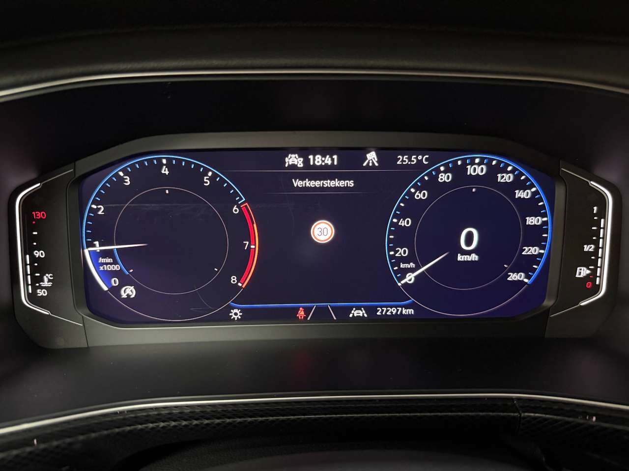 Volkswagen T-Cross T-Cross 1.0 TSI R-Line CAMERA*LED*ACC*DAB*CARPLAY*PDC*AC2Zone — foto 11 van 25