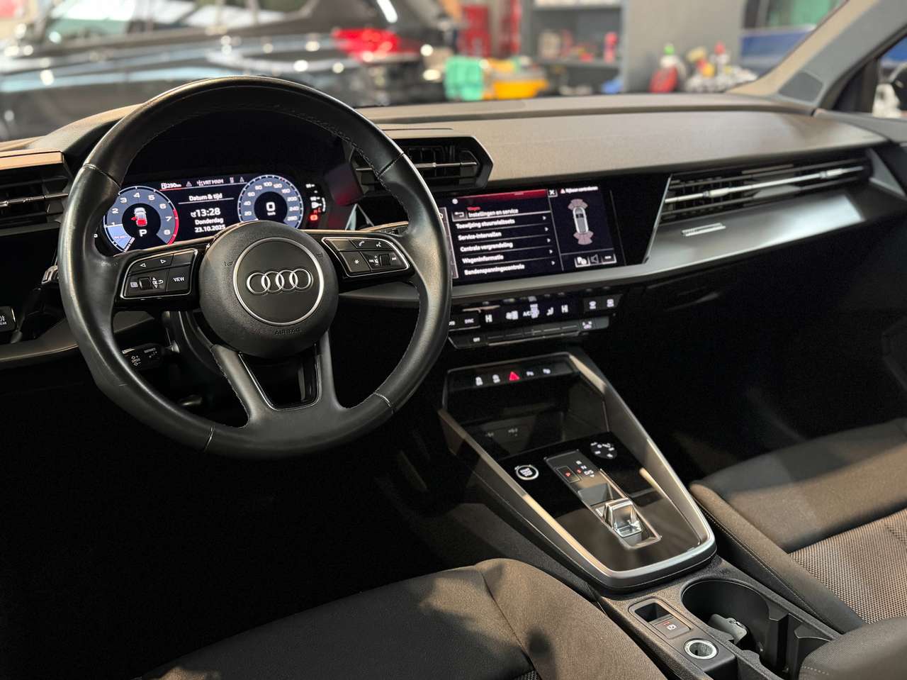 Audi A3 TFSI Sportback S-tronic — foto 7 van 17