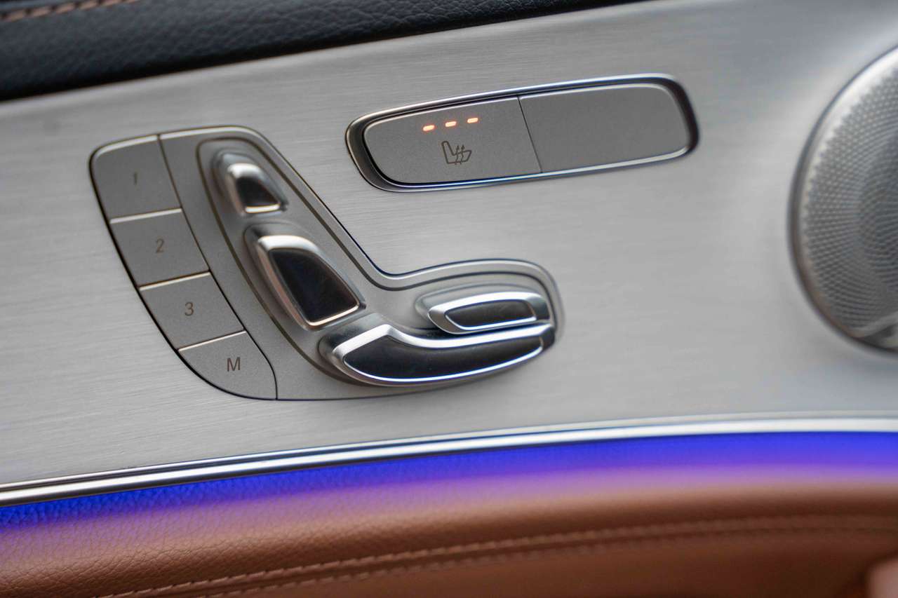 Mercedes-Benz E 300 de T AMG/PANO/MULTIBEAM/HUD/BURMESTER/NAPPA/360° — foto 14 van 25