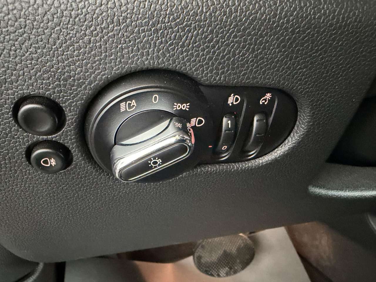 MINI One BENZINE AUTOMAAT SLECHTS 44000KM!!!! — foto 18 van 18